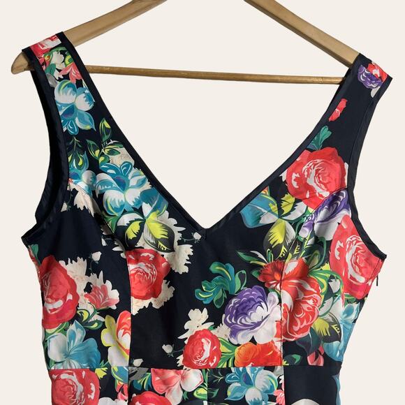 Iron Fist Roaming Hearts Skull Floral Print Fit & Flare Jersey Mini Dress Size M - Picture 4 of 11